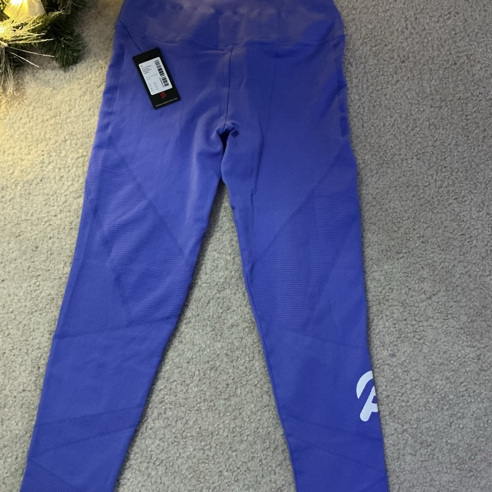 Peloton seamless shapeshifter Women's Purple Leggings - Picture 5 of 9